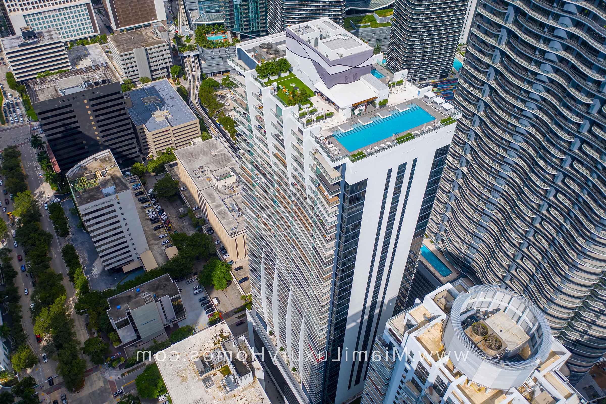 1010 Brickell Condos in Miami