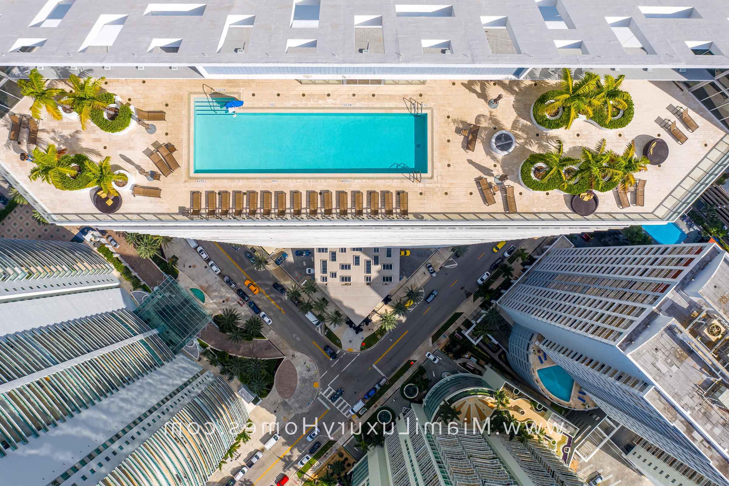 Brickell House Pool Deck