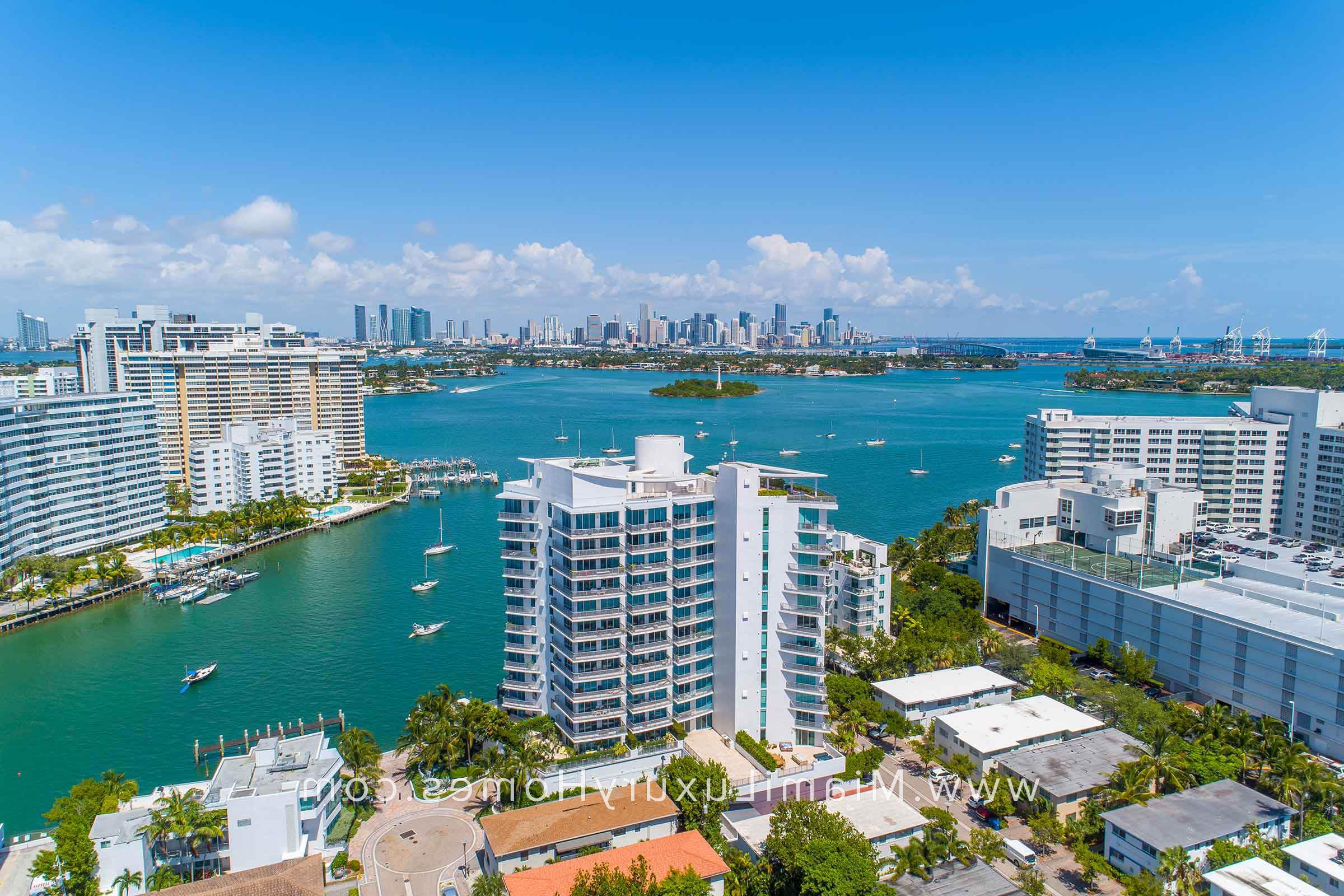 Capri Condos in Miami Beach